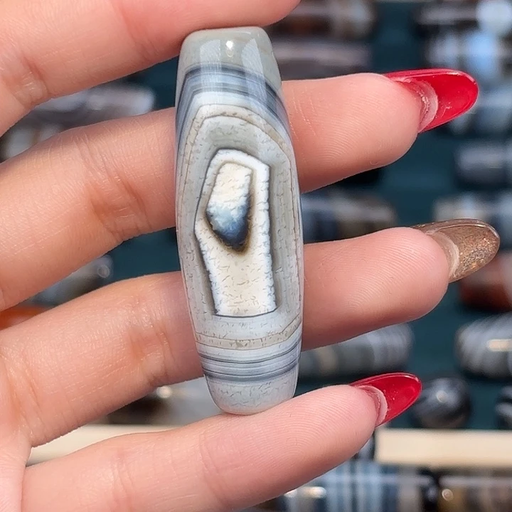 ****s玛瑙/玉髓合金珠宝奇石