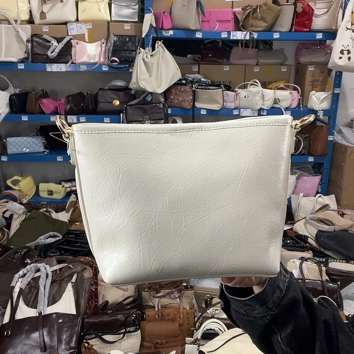 猪剖层皮革80健健康康平平安安