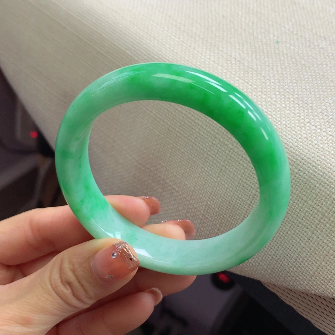 翡翠手镯未镶嵌38号