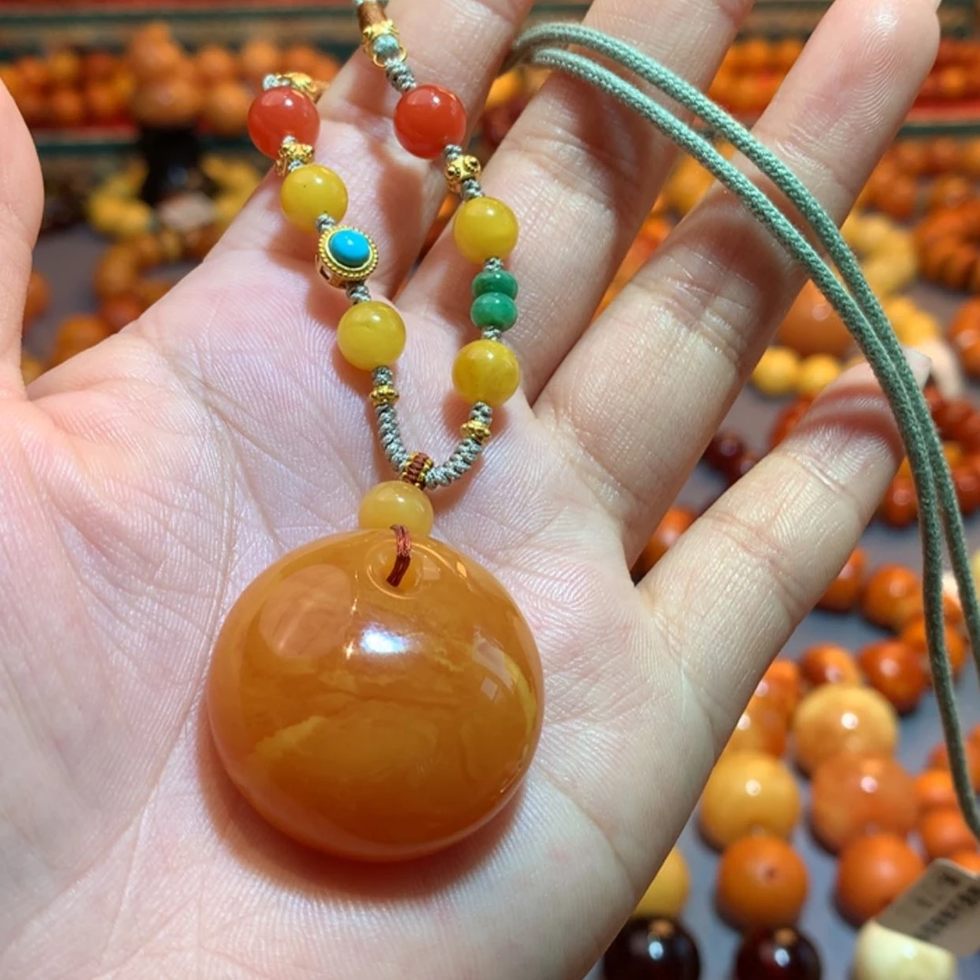 【闪购商品】未镶嵌吊坠(赠链)蜜蜡