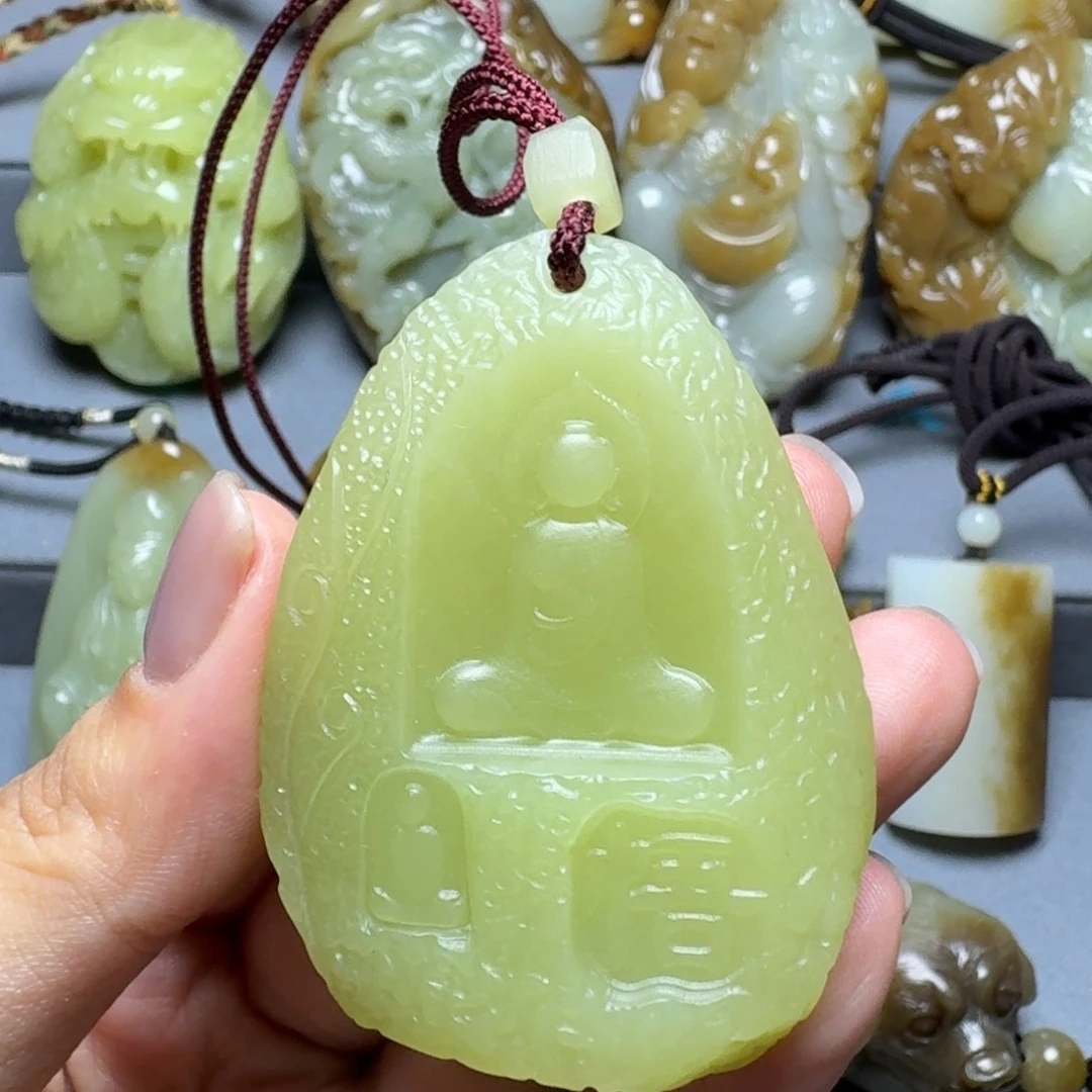 颈饰未镶嵌和田玉