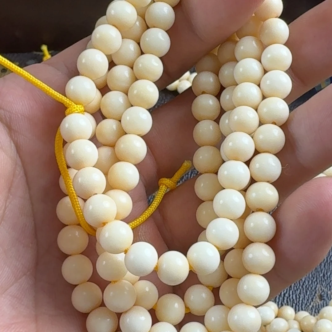 龙眼菩提吊坠手串