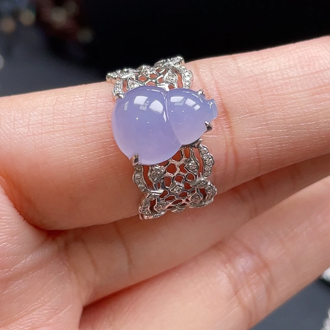 翡翠18K金镶嵌戒指冰紫葫芦