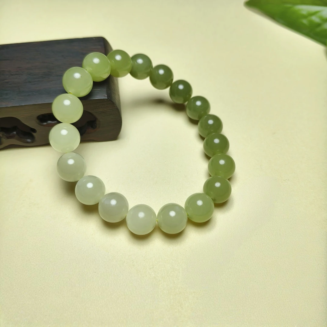 和田玉双色手串（19颗）轻奢