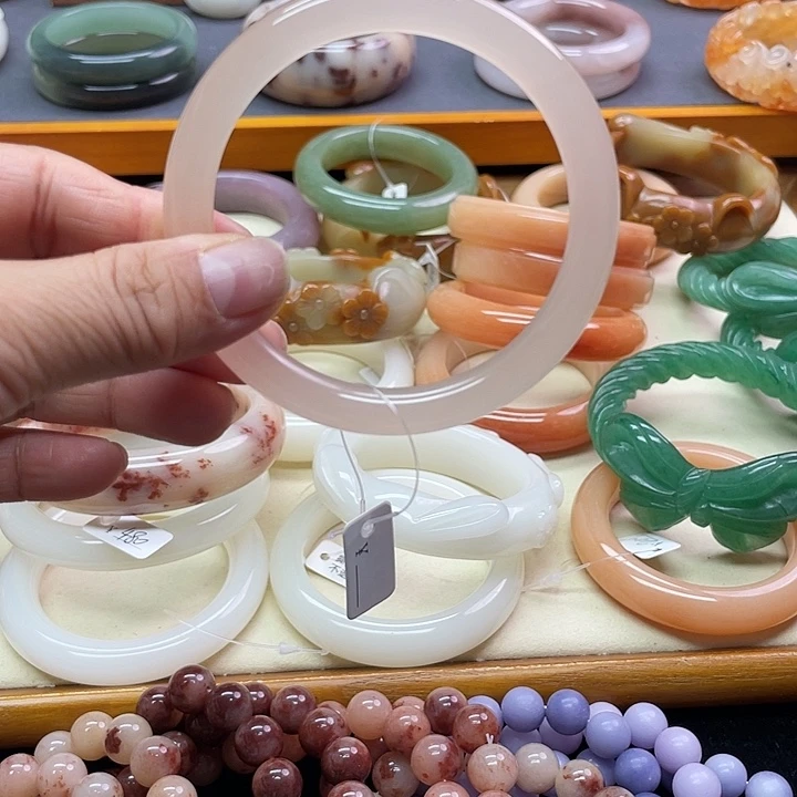 未镶嵌手镯石英质玉用****4