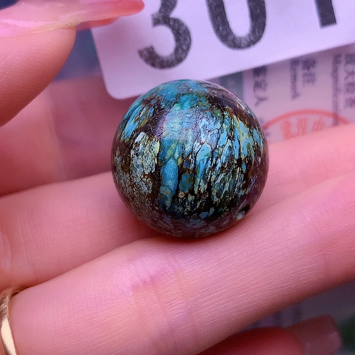 绿松石未镶嵌珠宝半成品