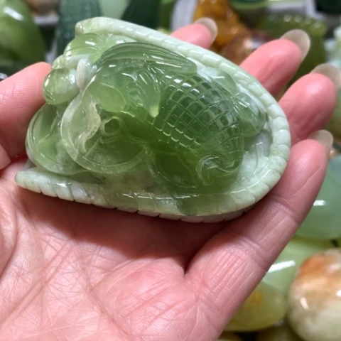 蛇纹石玉未镶嵌手把件