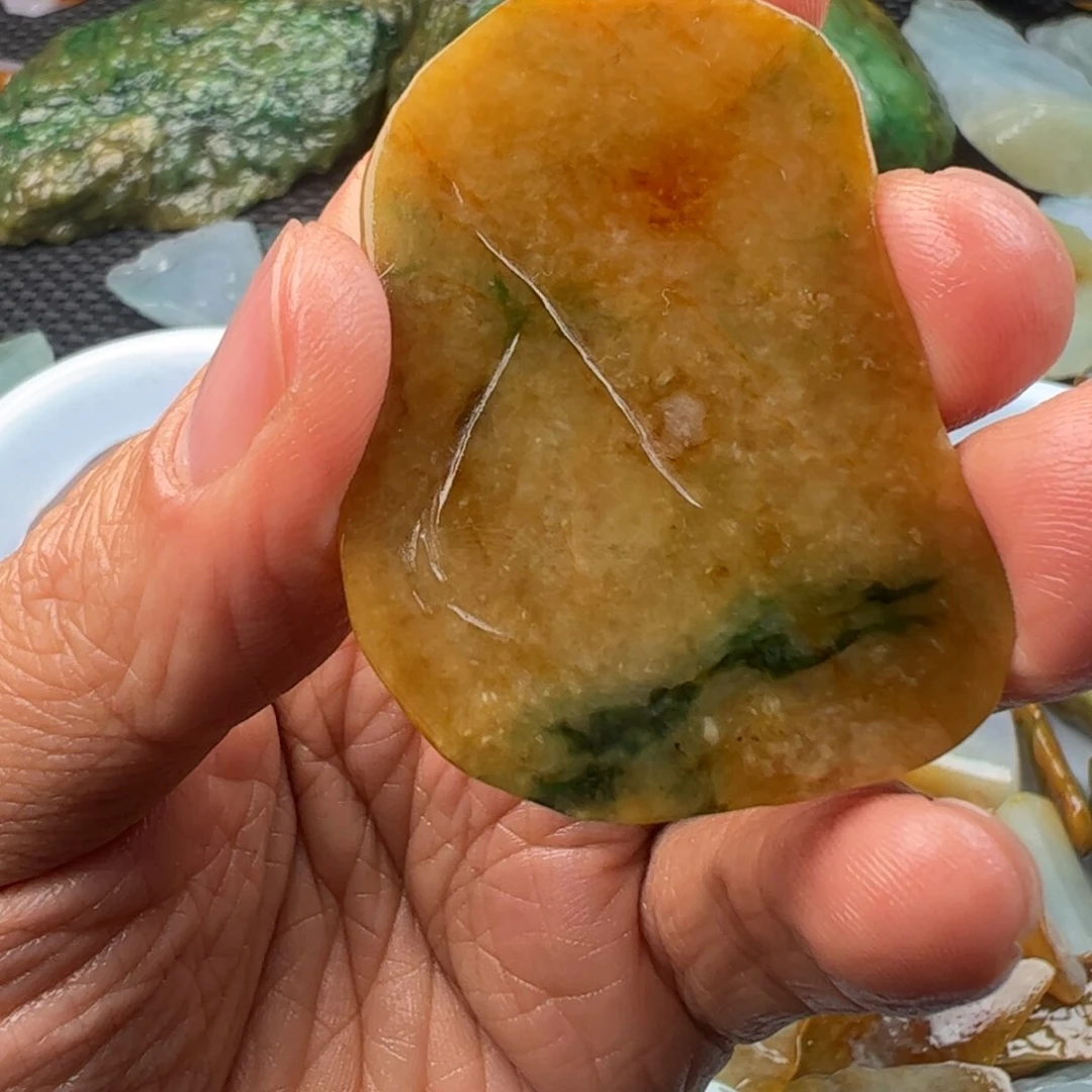 翡翠裸石缅甸翡翠