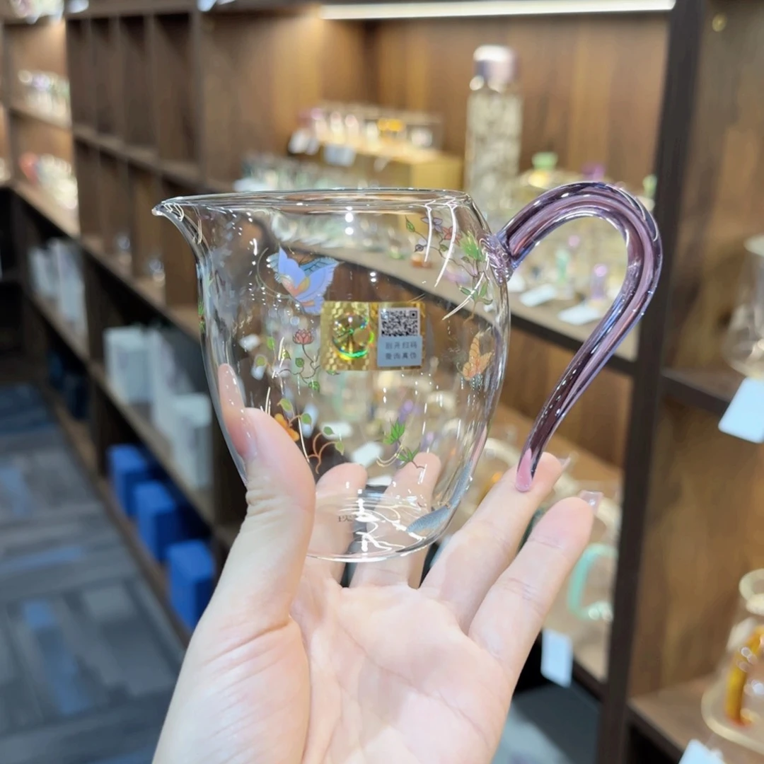 禾器蝶恋花怡然浅紫色。。。。。