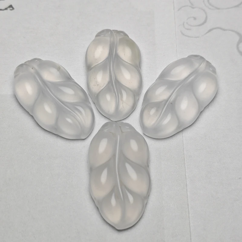 宝石光树叶吊坠多样性发货拍一发一