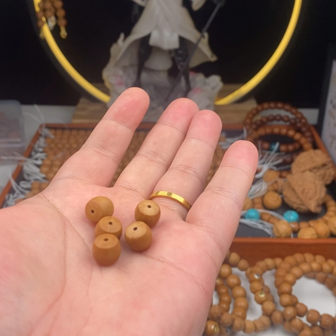 猴头核桃手串S****g道珠补籽