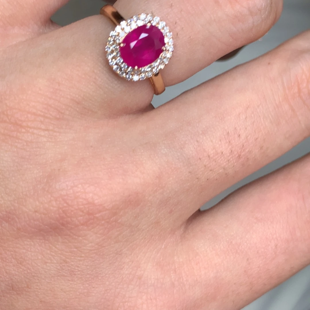 红宝石戒指18K金镶嵌缅甸红宝石2ct