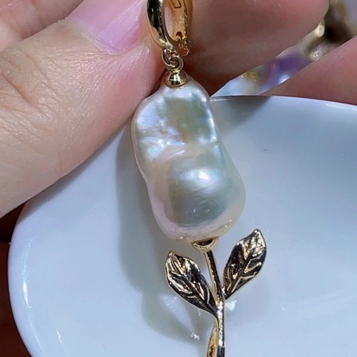 颈饰未镶嵌淡水珍珠