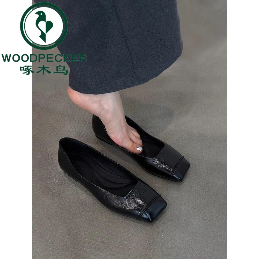 啄木鸟黑色复古显瘦舒适通勤平底鞋女2025极简方头一脚蹬小单鞋