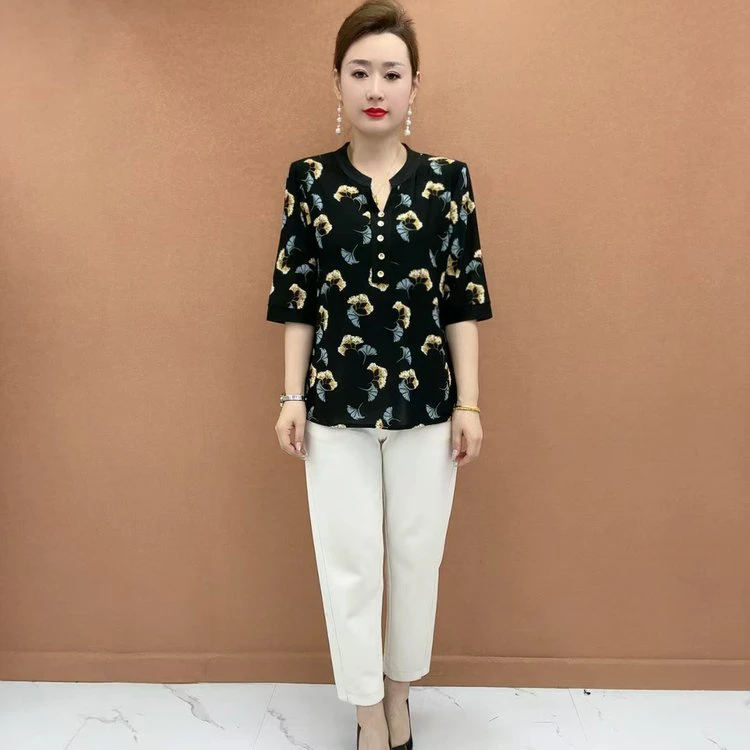 50岁气质新款大码女装中老年60岁宽松T恤加肥加大妈妈装夏季上衣