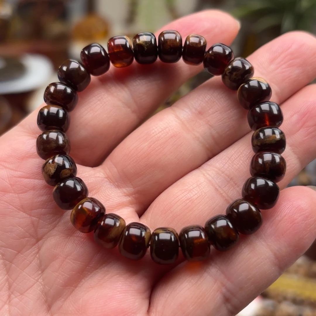 琥珀未镶嵌手链黑加仑底老型根腊溶洞妖花卡8