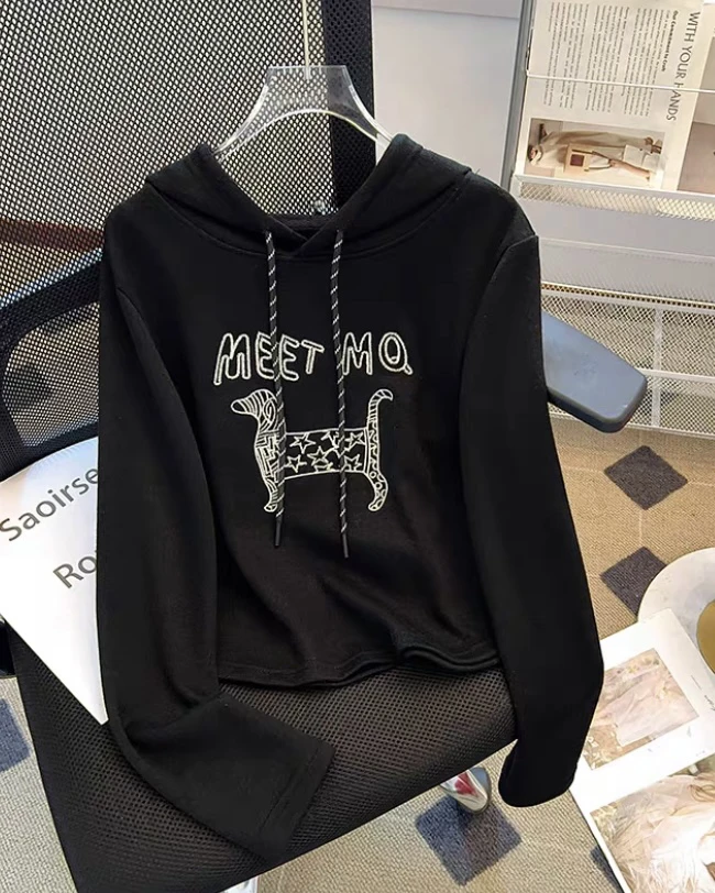 新疆包邮“萌犬墨衫”5667#连帽小狗T恤(衣长47)