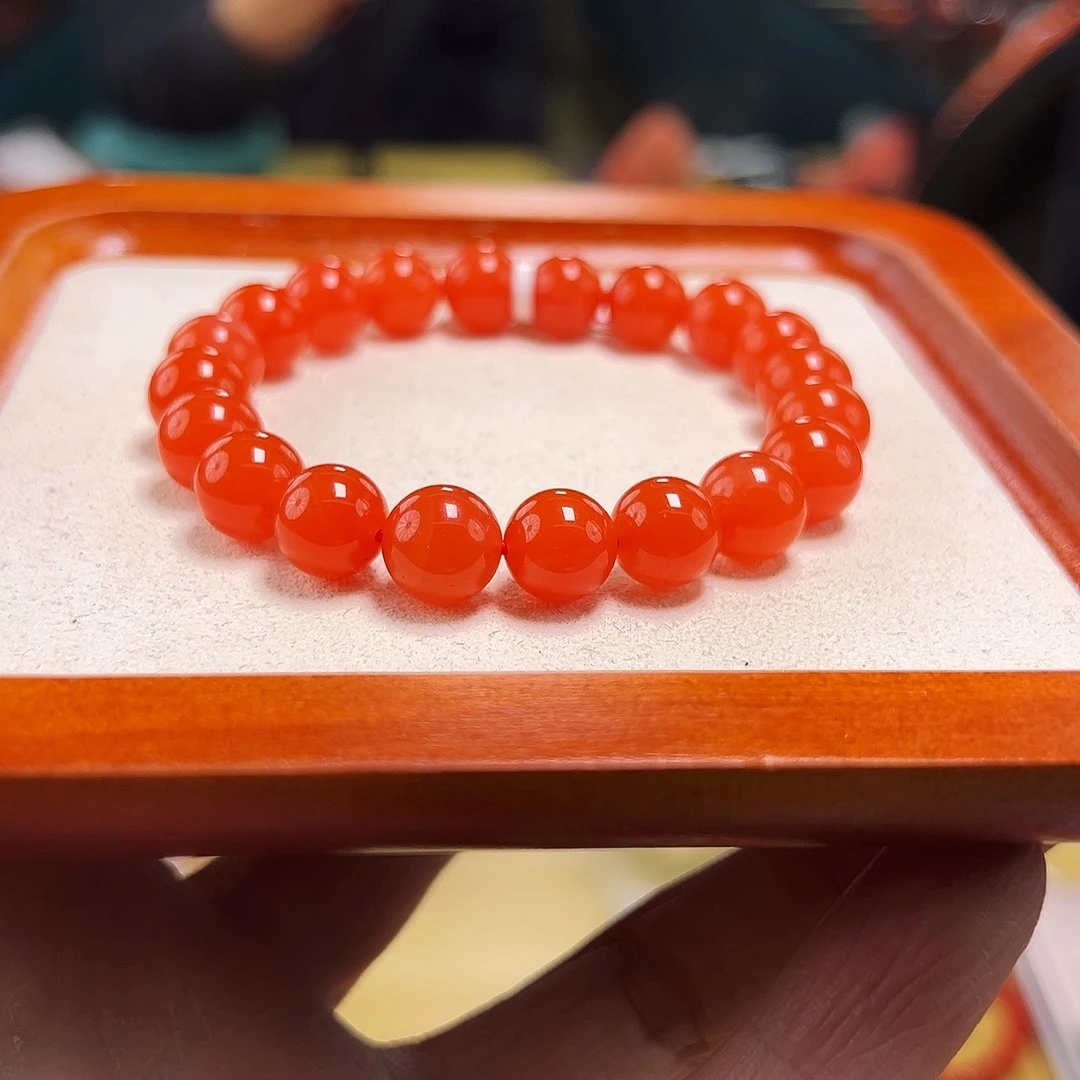 南红玛瑙未镶嵌买9+mmm滴水洞保山南红毕业级