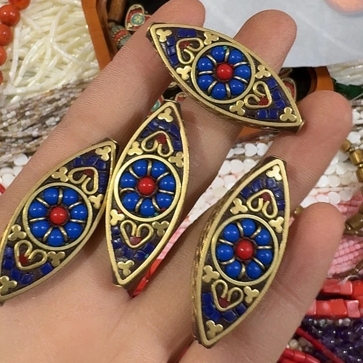 玛瑙/玉髓合金珠宝半成品一个深蓝色马眼