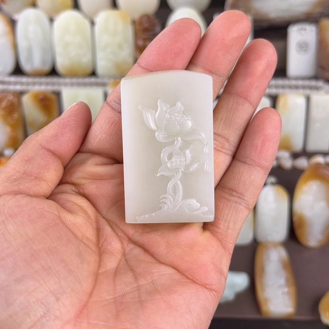 和田玉（子料）未镶嵌颈饰