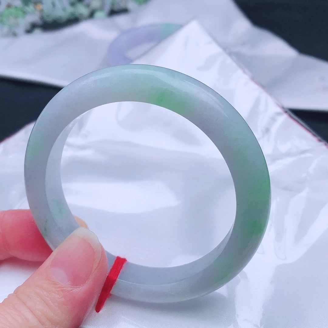 翡翠未镶嵌手镯42