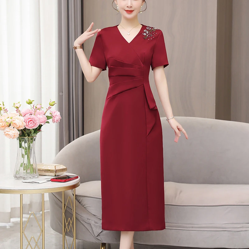 夏季妈妈婚宴礼服v领短袖高贵年轻平时可穿钉珠喜婆婆结婚连衣裙