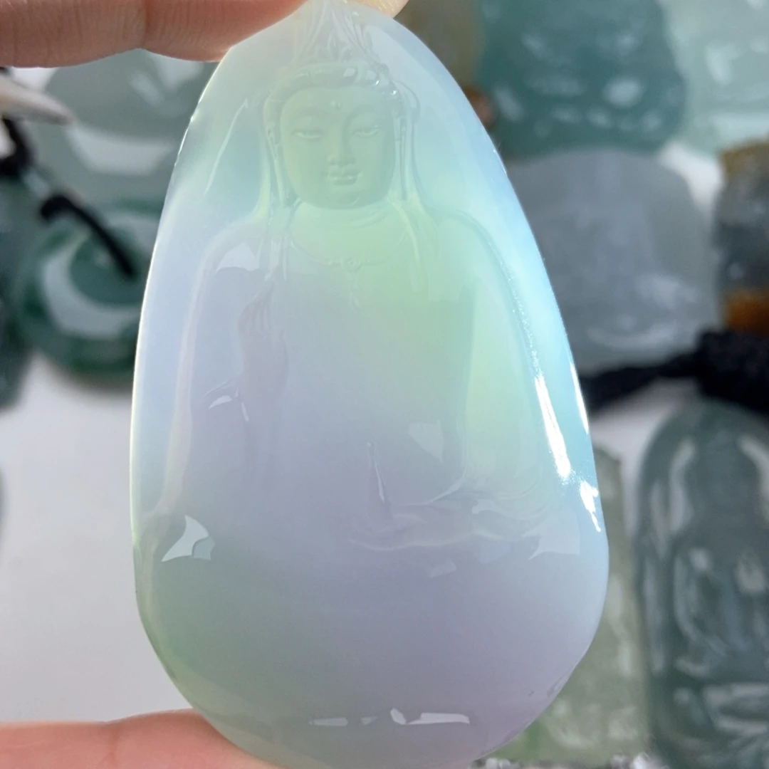 颈饰未镶嵌翡翠素衣