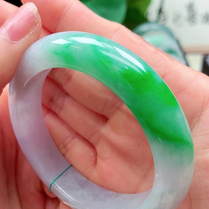 翡翠未镶嵌手镯天然翡翠手镯