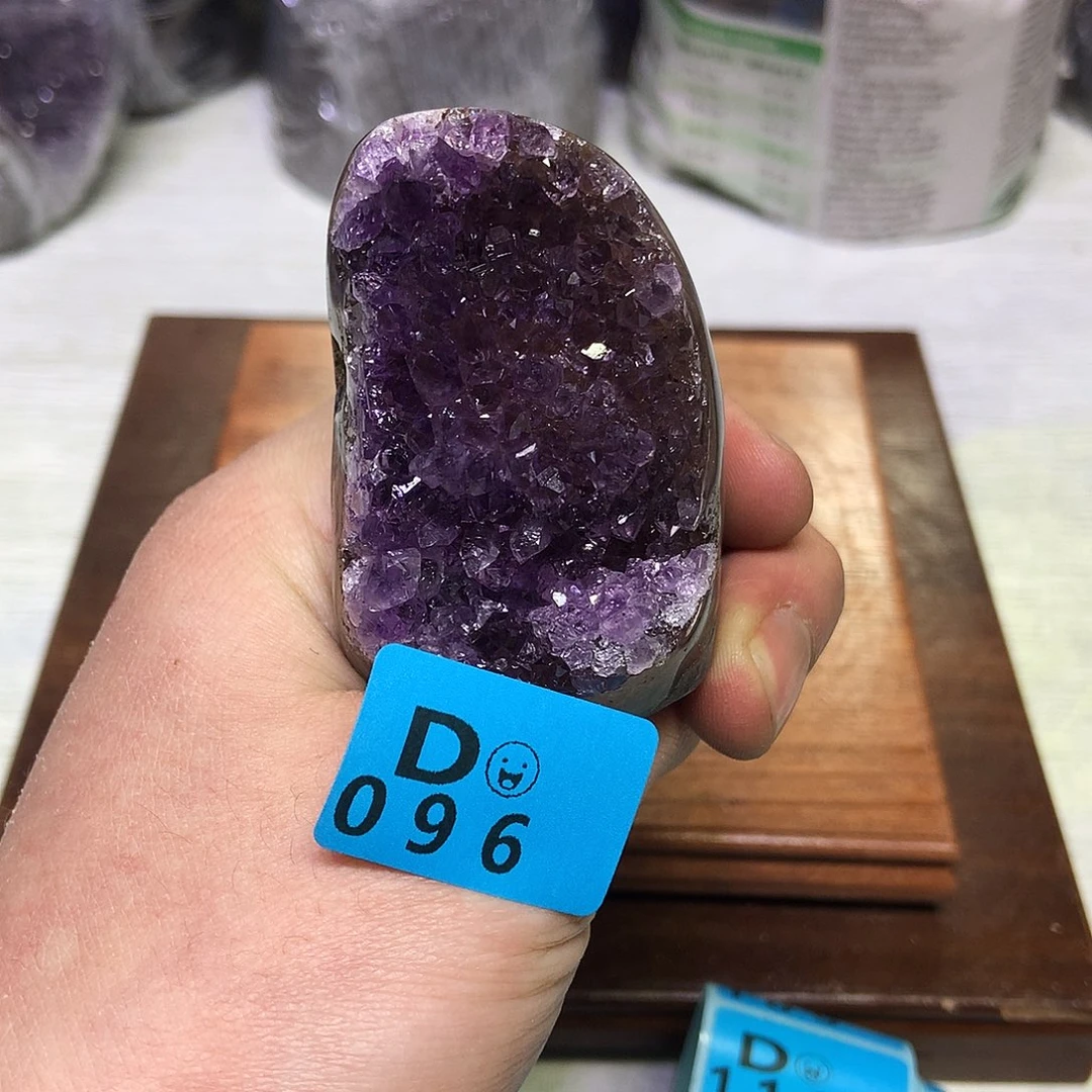 紫晶大型摆件（非配饰）未镶嵌