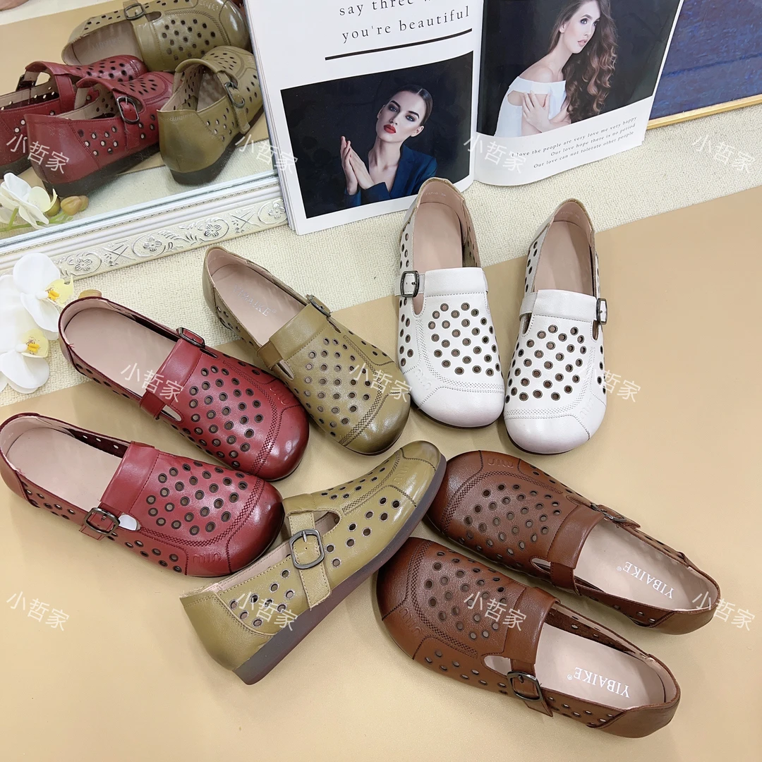 小哲家【平安鞋】法式平底舒适扣带复古港风纯色镂空妈妈鞋女鞋1178