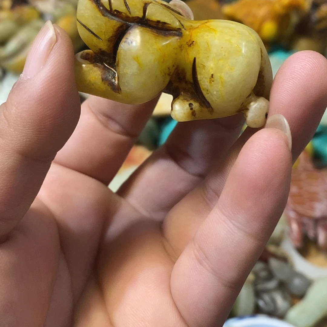 和田玉（糖玉）未镶嵌挂件