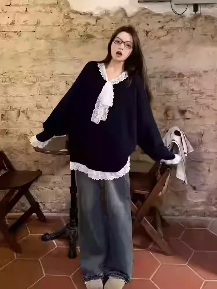 韩系蕾丝拼接v领长袖毛衣女秋季慵懒风小众宽松显瘦别致套头上衣