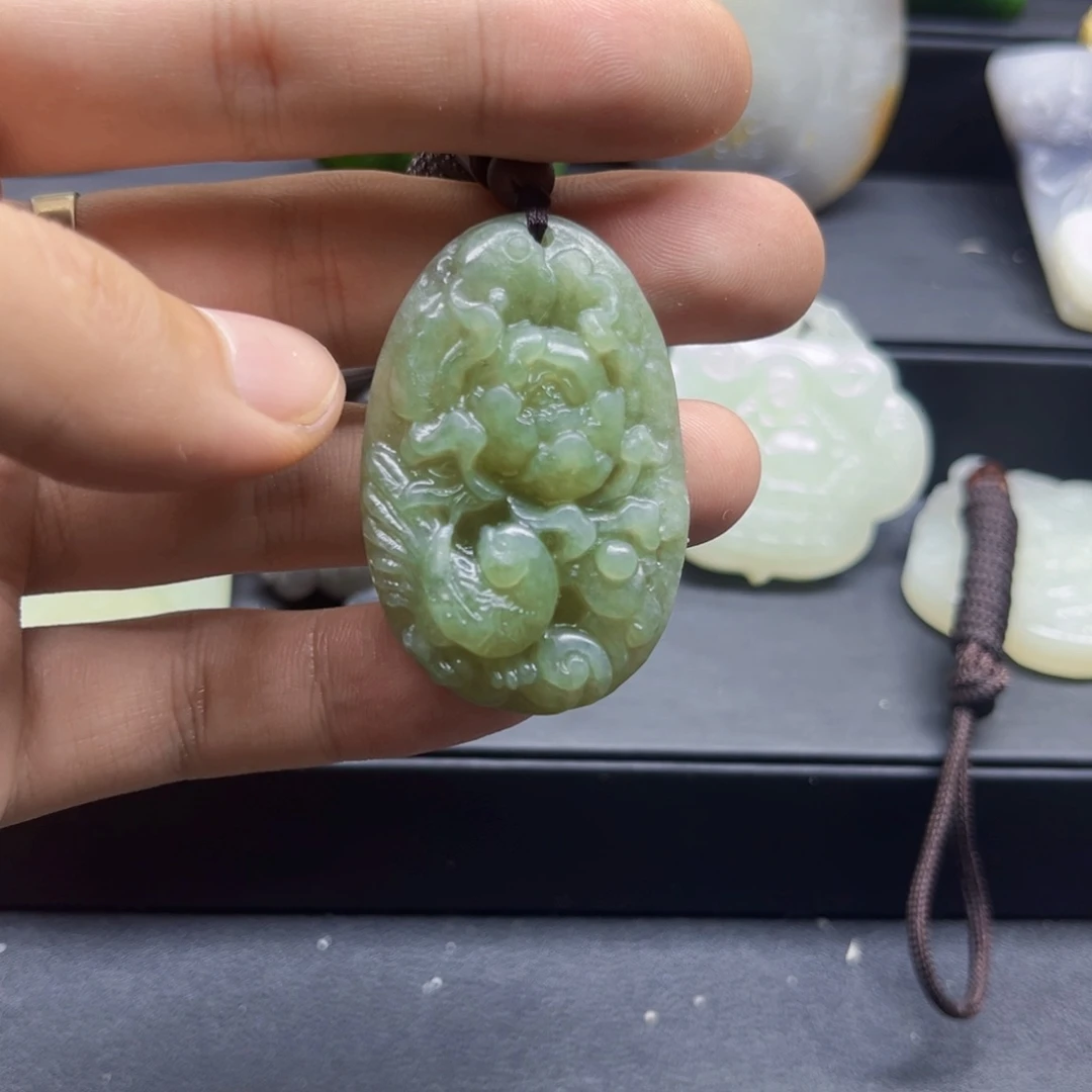 和田玉未镶嵌颈饰和田玉