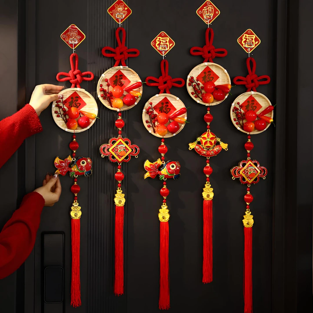 2026马年新年串串挂件春节客厅布置喜庆装饰过年簸箕柿子红果挂饰