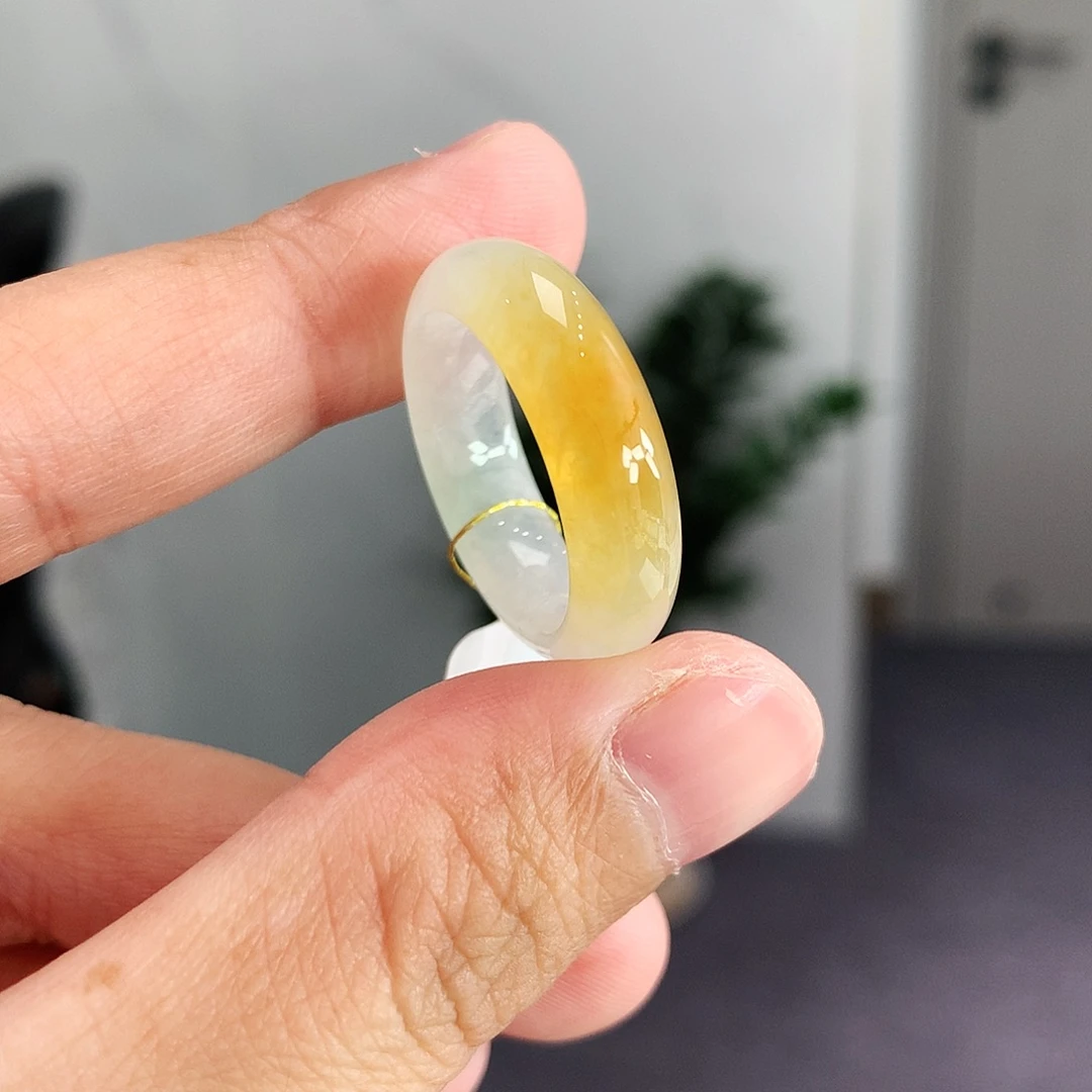 翡翠未镶嵌戒指16号