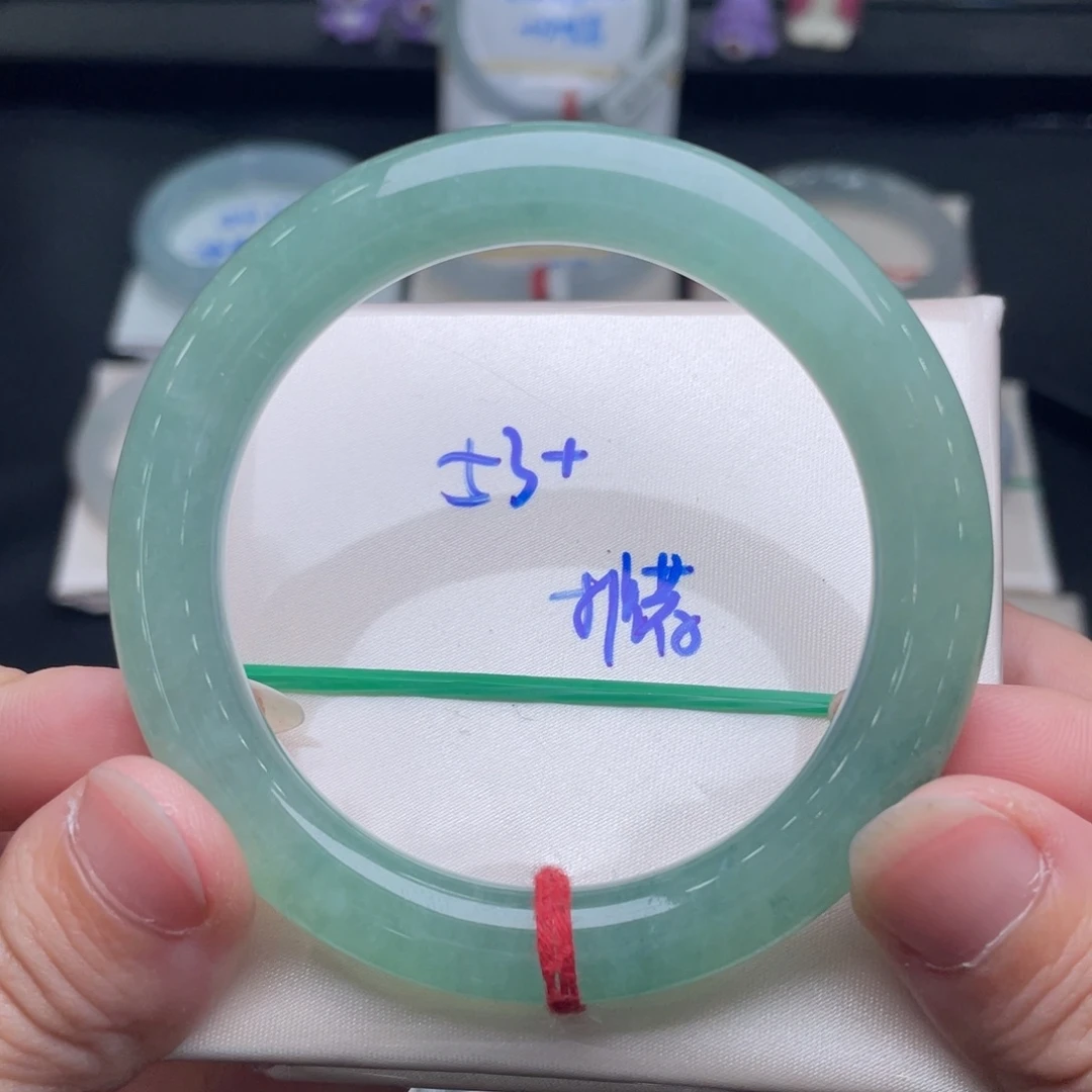 翡翠未镶嵌手镯翡翠手镯17