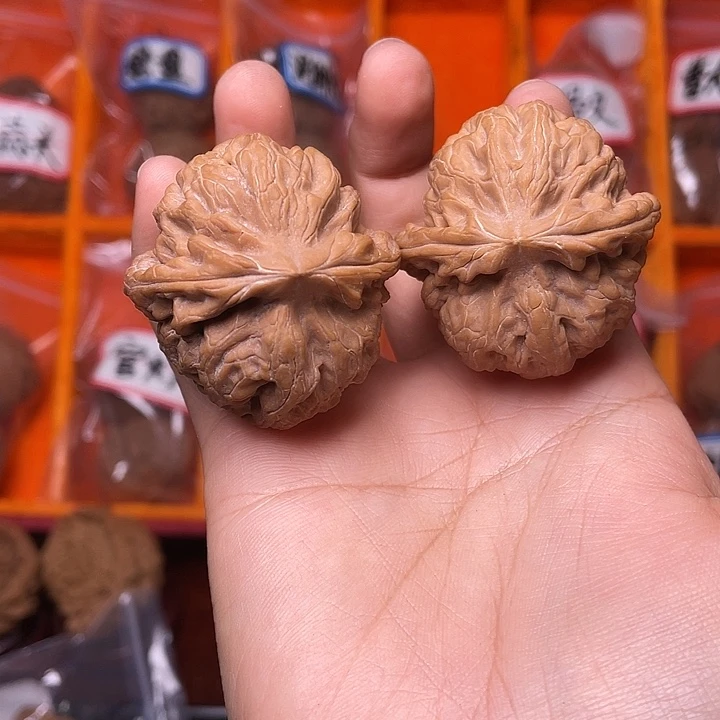 ****核桃红锦鲤核桃毕业对