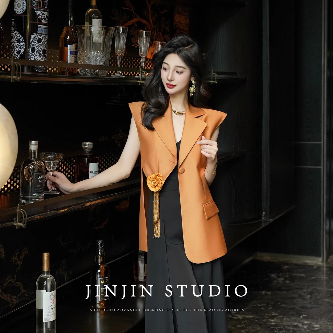 【鎏金年代】2025夏季港风穿搭别致时髦洋气马甲上衣