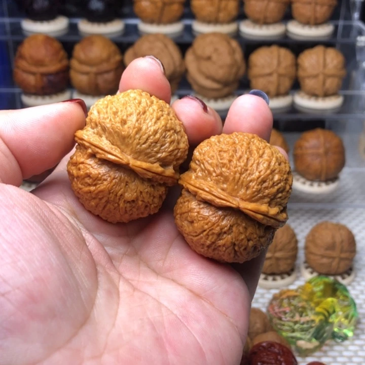 把件文玩核桃21鱼子纹绣球39尺