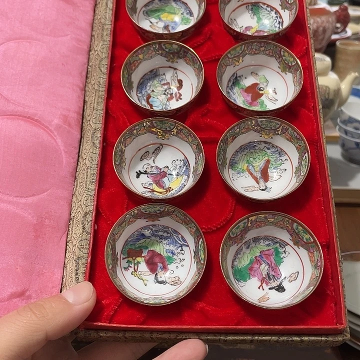 瓷片八仙杯子一套好看的