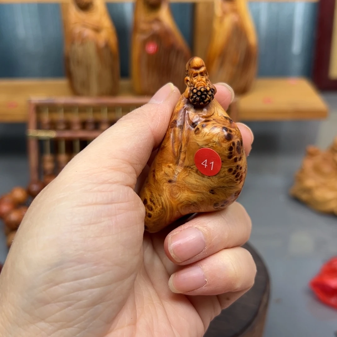 巅***城木崖柏木摆件手把件，