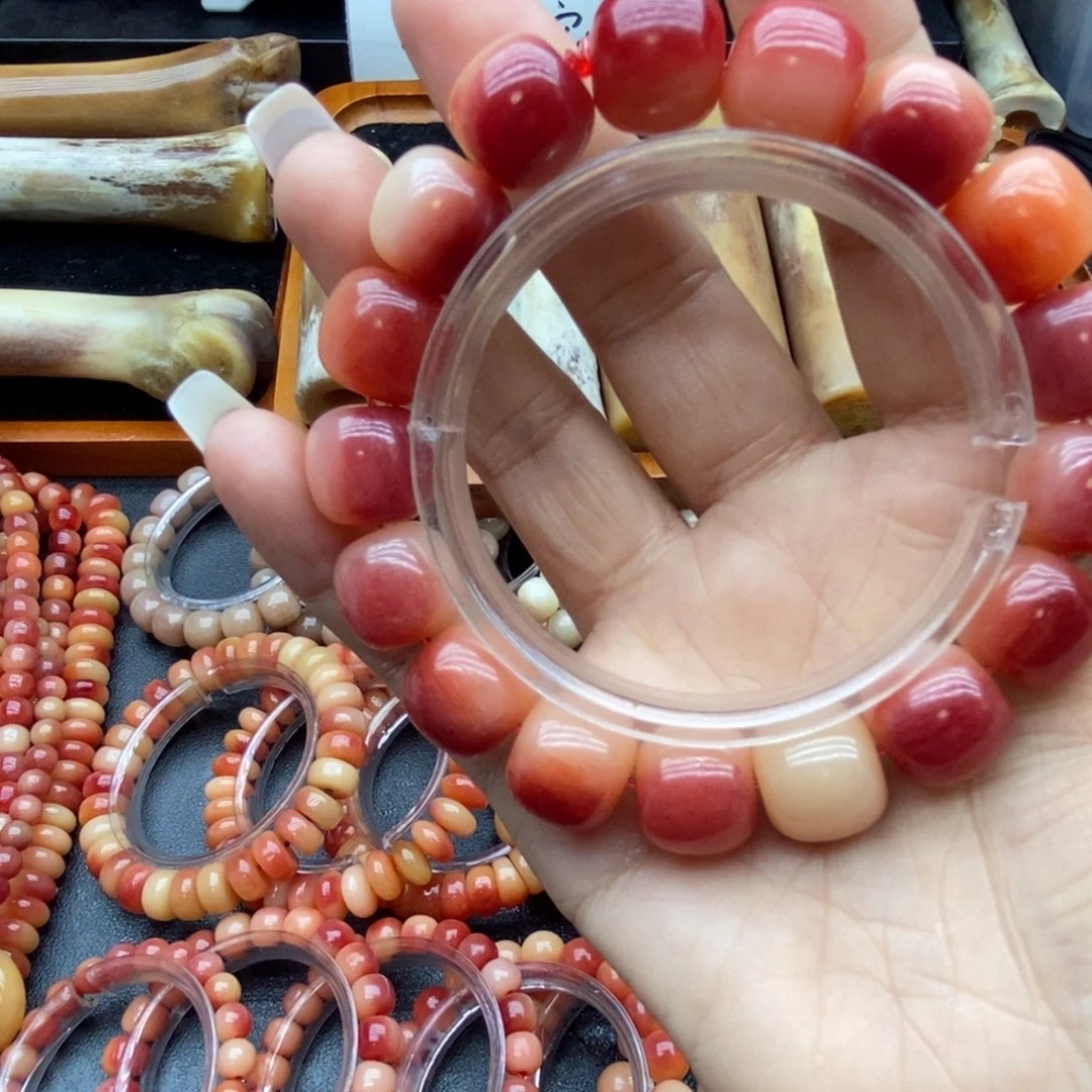 用***4大叶紫檀（黑酸枝木类）