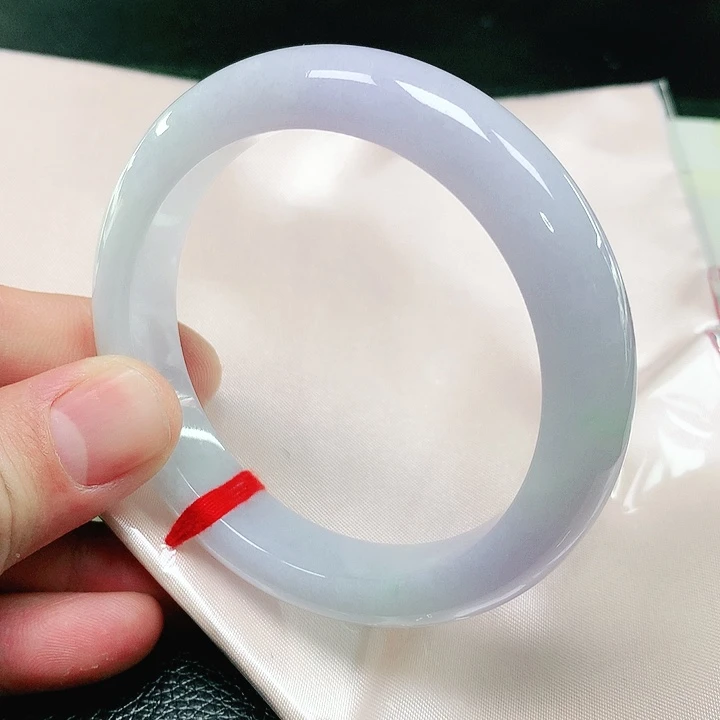 翡翠手镯（圆镯）未镶嵌翡翠手镯未镶嵌