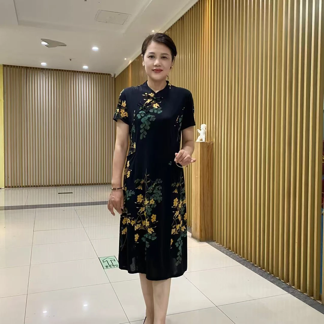 新款新中式短袖旗袍裙复古盘扣妈妈装连衣裙碎花裙中老年妈妈装