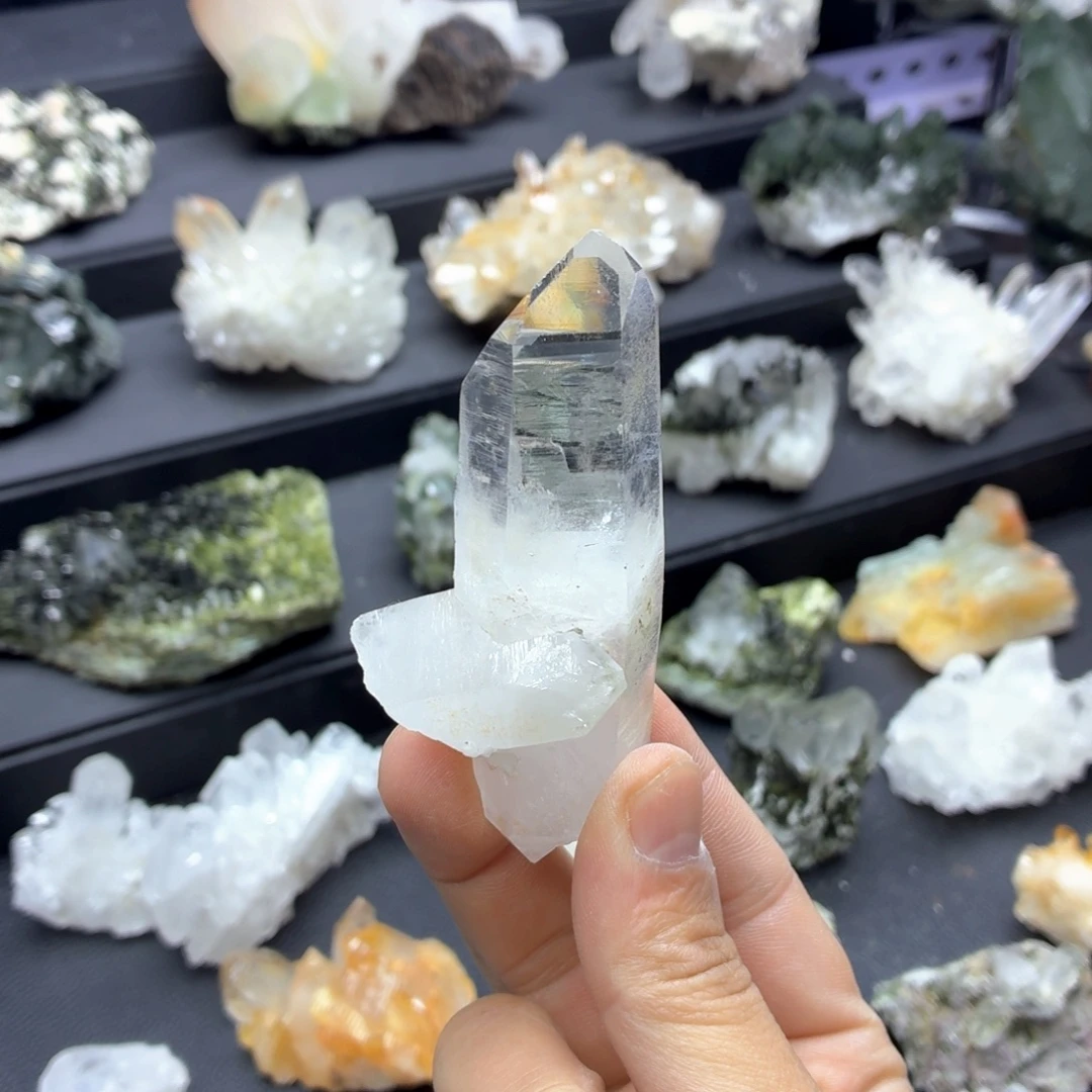 石材超透白水单晶