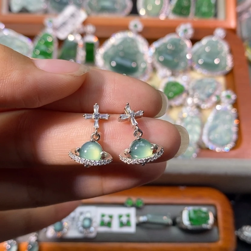 【闪购商品】颈饰未镶嵌翡翠