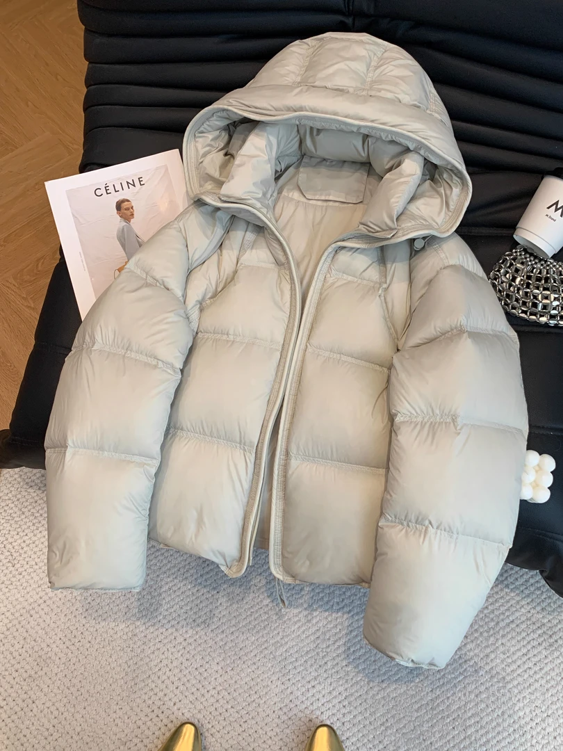 秋冬季2025大码气质高级感保暖棉服外套通勤风云朵泡芙连帽龟背女