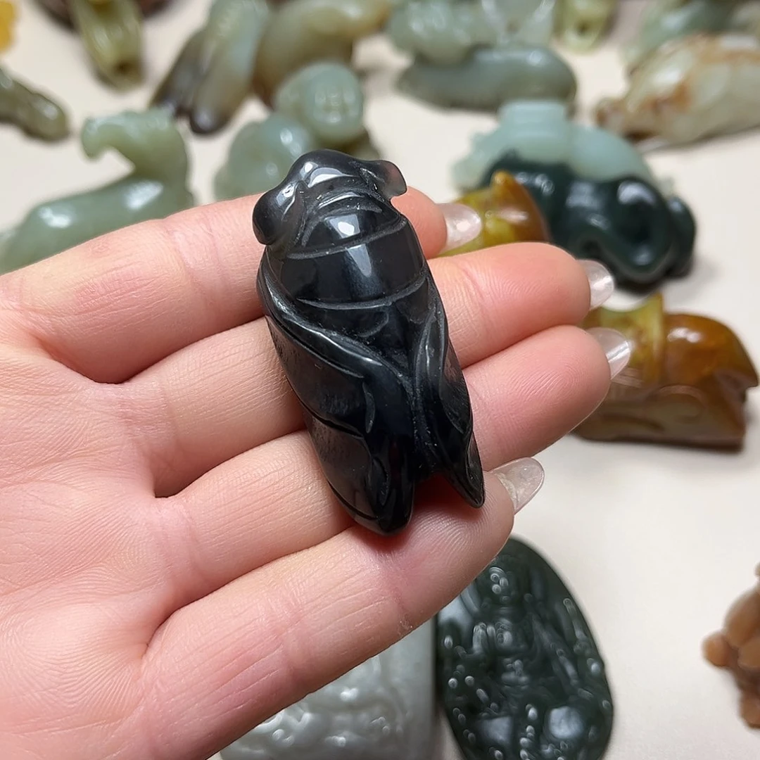 白玉菩提吊坠白玉菩提吊坠