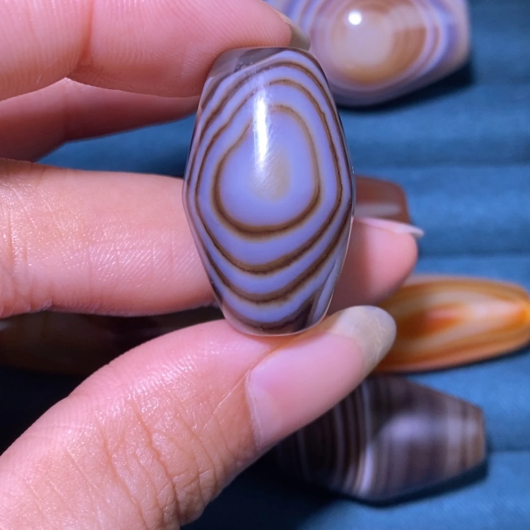 未镶嵌玛瑙/玉髓珠宝奇石