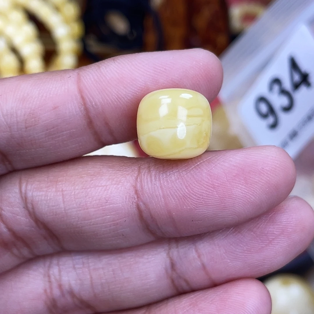 蜜蜡未镶嵌珠宝奇石粉13.